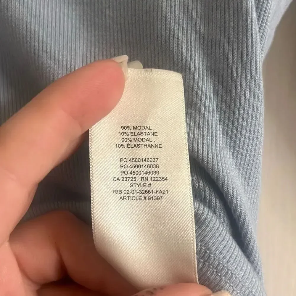 ✨Aritzia Sundays Best Ribbed Open Back Cropped Blue Sz Medium Top✨